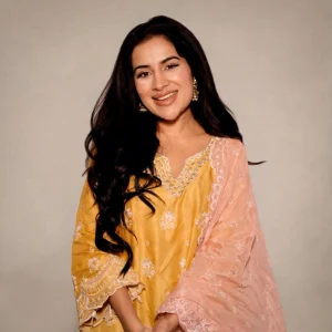 studio_portrait_sara_gurpal